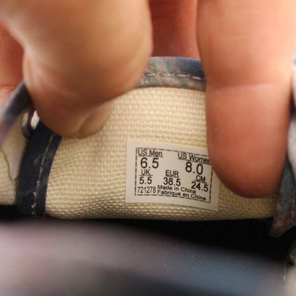 Vans x MoMA Claude Monet Lily Men's 6.5 Women's 8 Blue Canvas Sneakers Lace Up - Picture 3 of 9